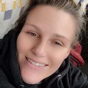 Meet your Posher, Malia